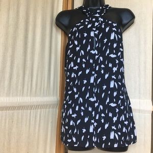 🗝 REITMANS: Size SM.Halter With Keyhole Tank Top